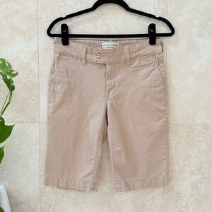 Levi Strauss Signature Khaki Bermuda Shorts Double Button Waist Size 4